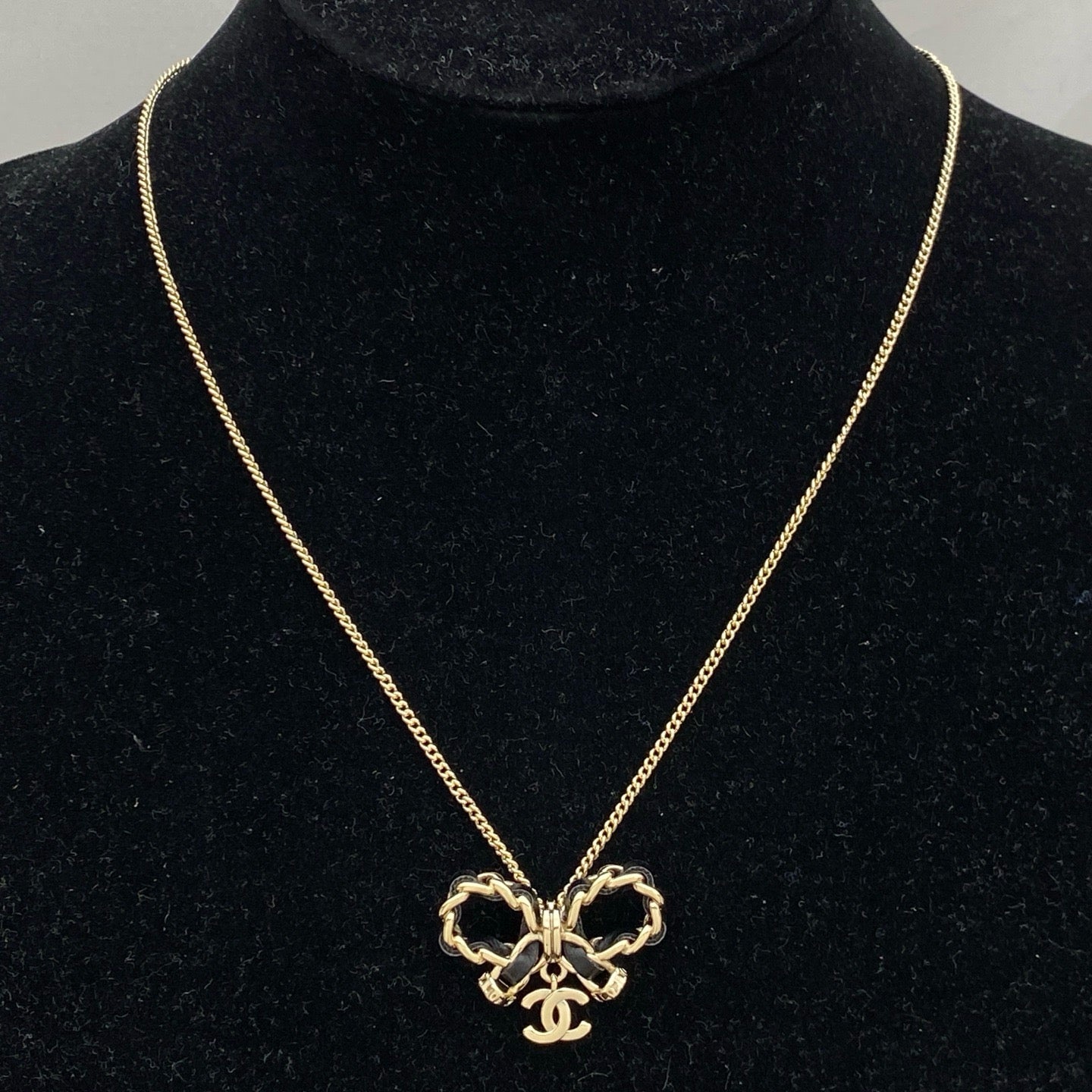 Necklace - 12