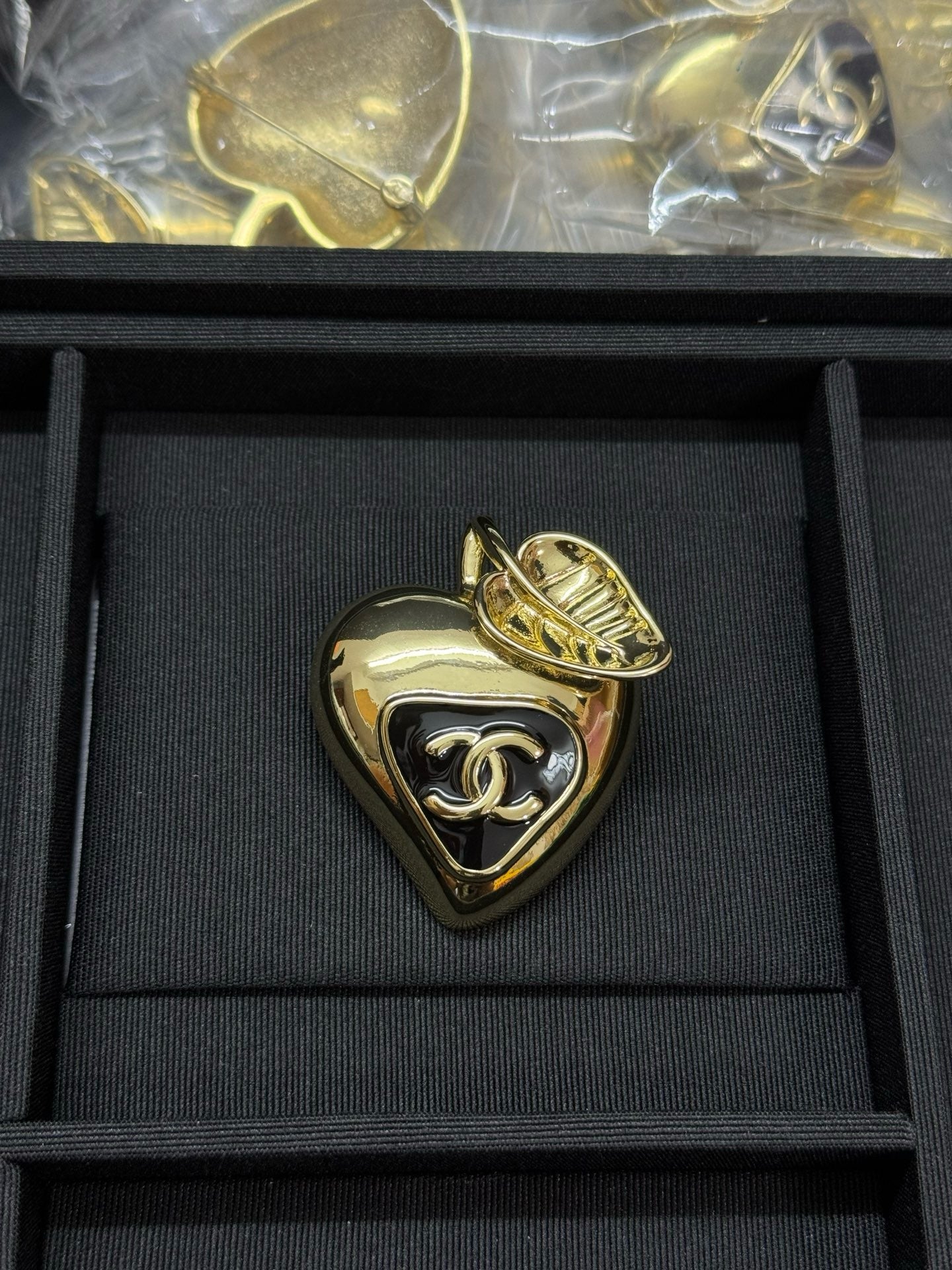 Brooches -3