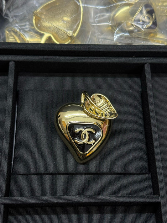 Brooches -3