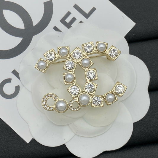Brooches -7