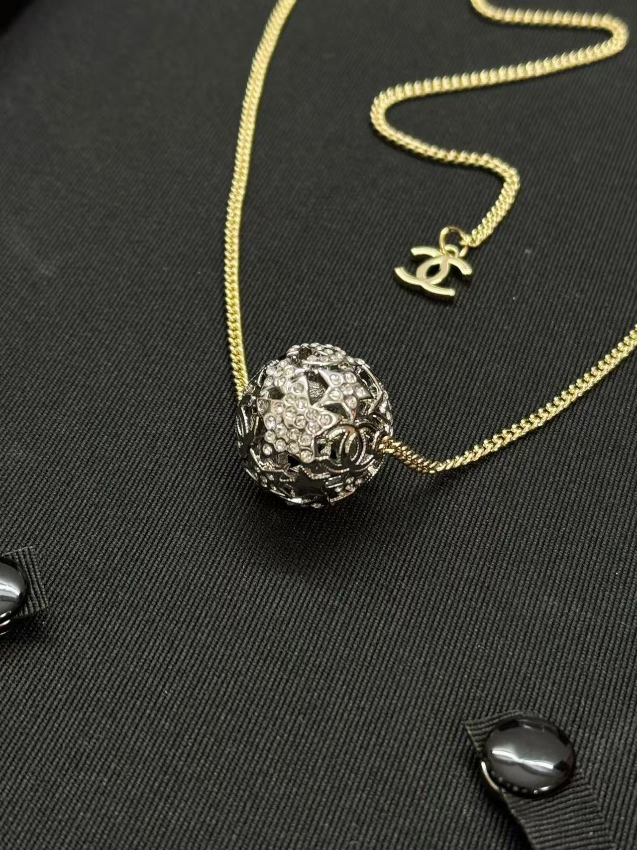 Necklace - 22