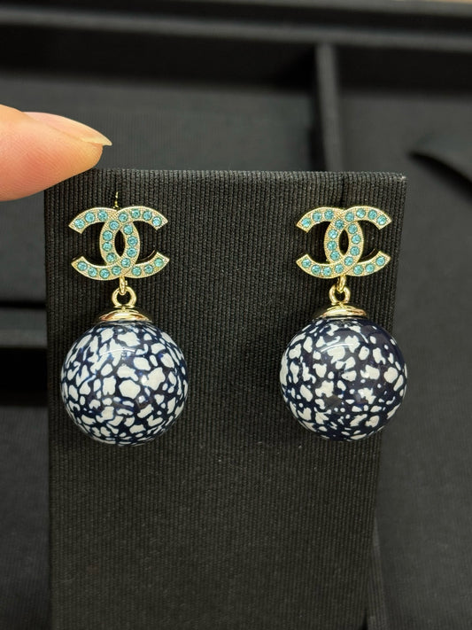 Double C earrings - 6