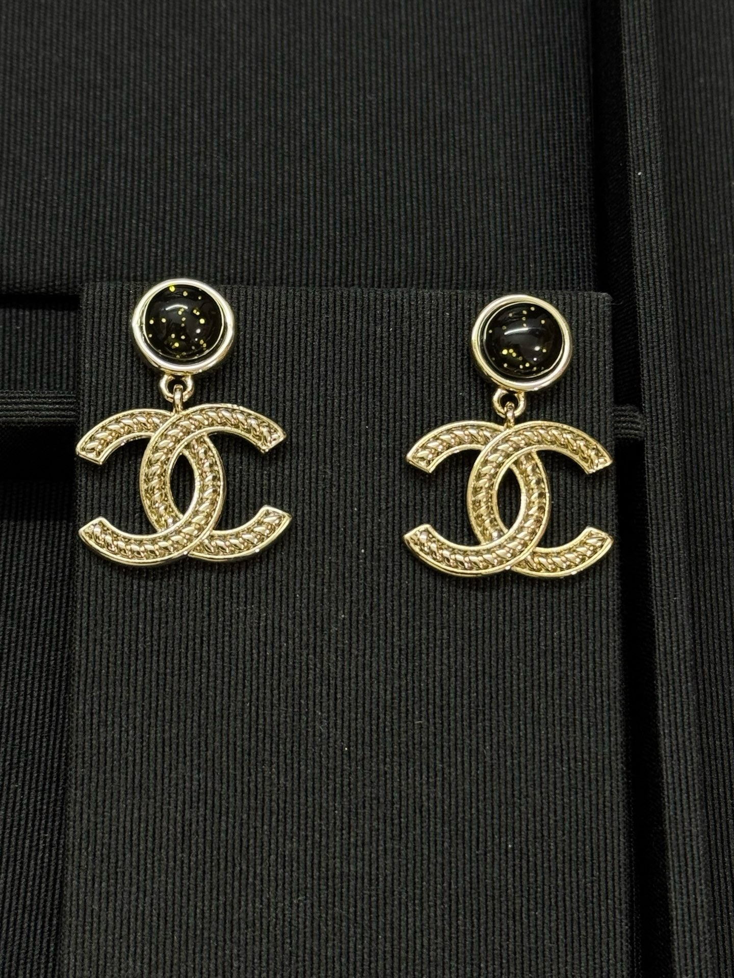 Double C earrings - 7