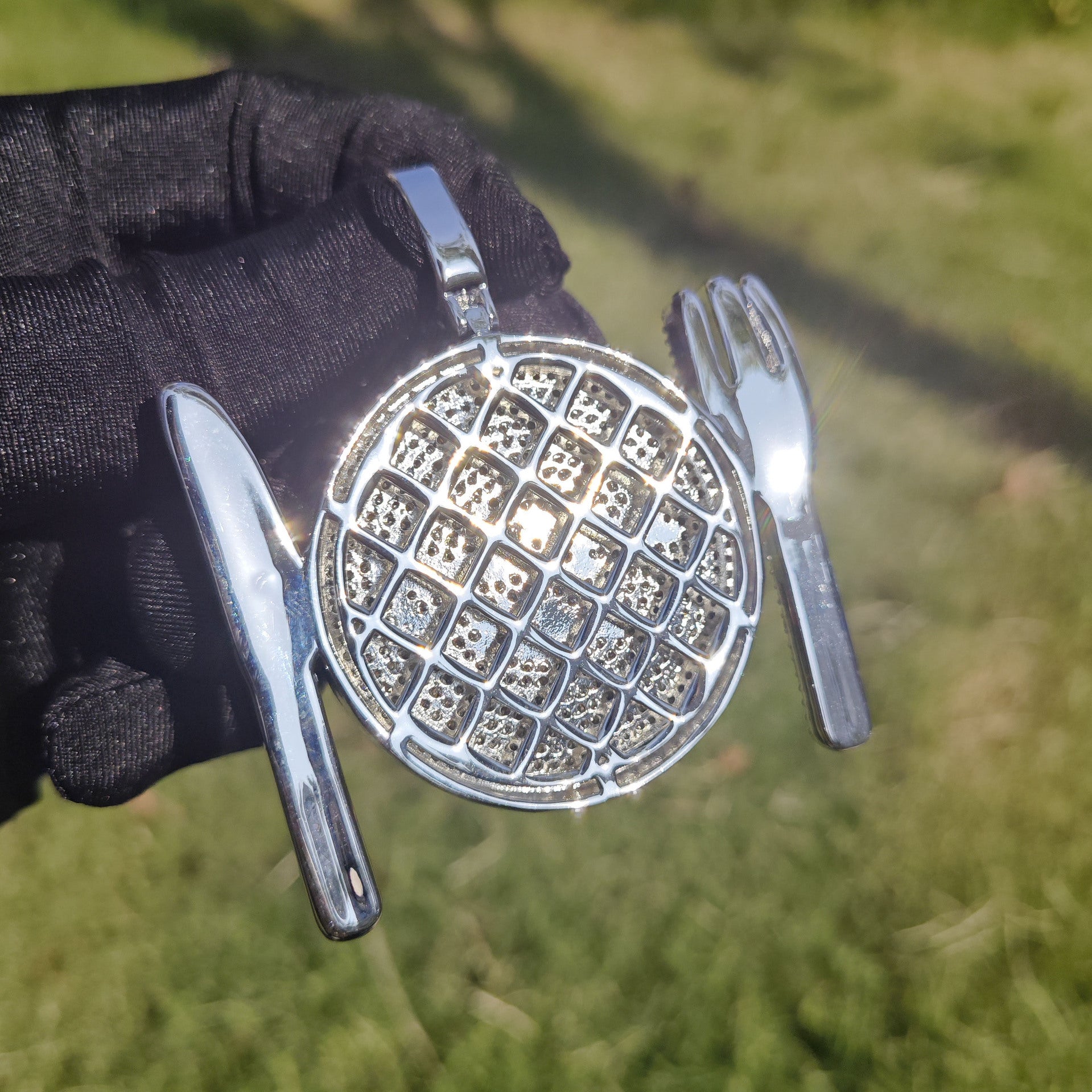 Hip-hop new dinner plate tableware pendant copper inlaid zircon full diamond pendant simple personality necklace trendy jewelry accessories